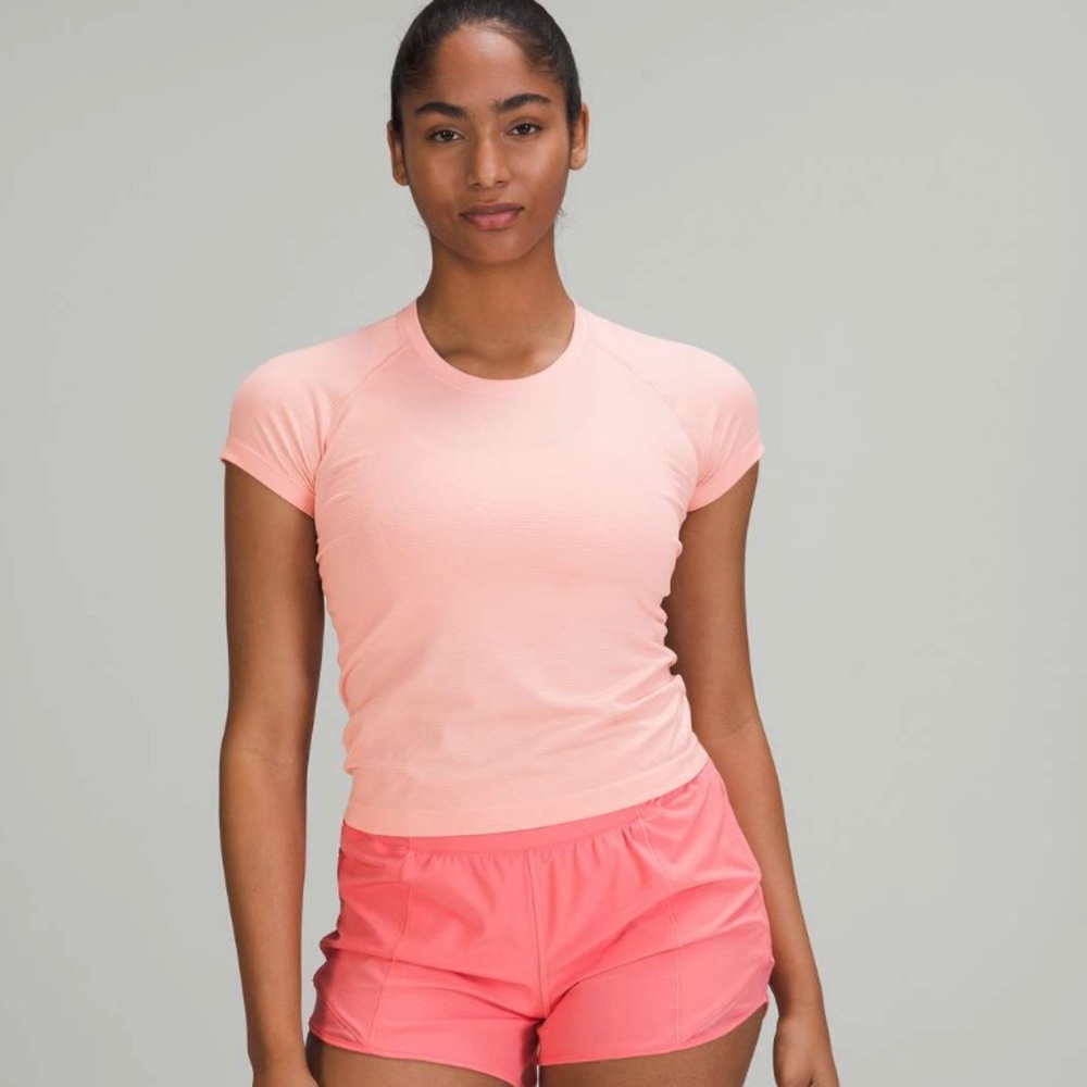 Lululemon swiftly tech short sleeve size 4